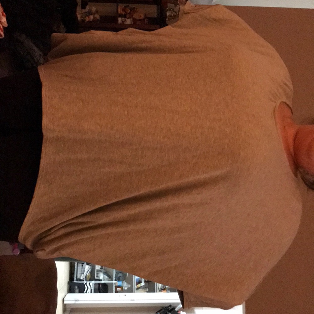 Oversized grey shirt